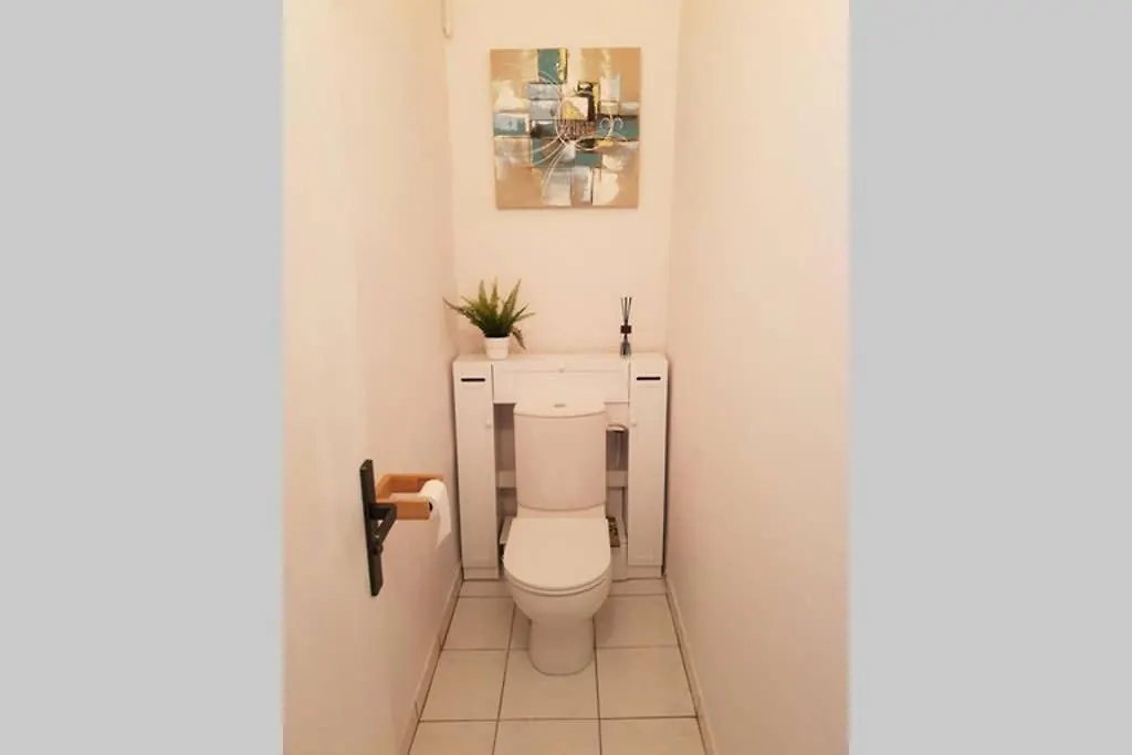 Appartement LHaussmannien Charme absolu à Hyères